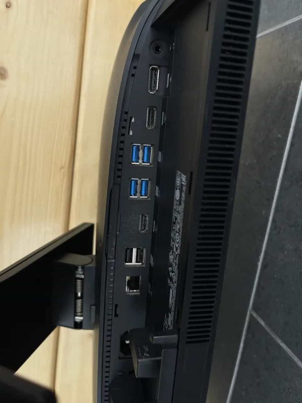Моноблок Dell OptiPlex 7450/ i3-6100/ 8Gb DDR4/ 128Gb M2/ 24"/ Full HD/ IPS/ Гарантія