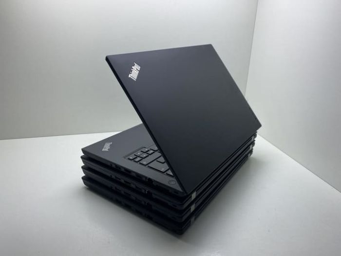 Ноутбук Lenovo ThinkPad T470 \ 14.0 \ Full HD \ Core I5-7200U \ 8 GB \ SSD 256 GB - Б/В