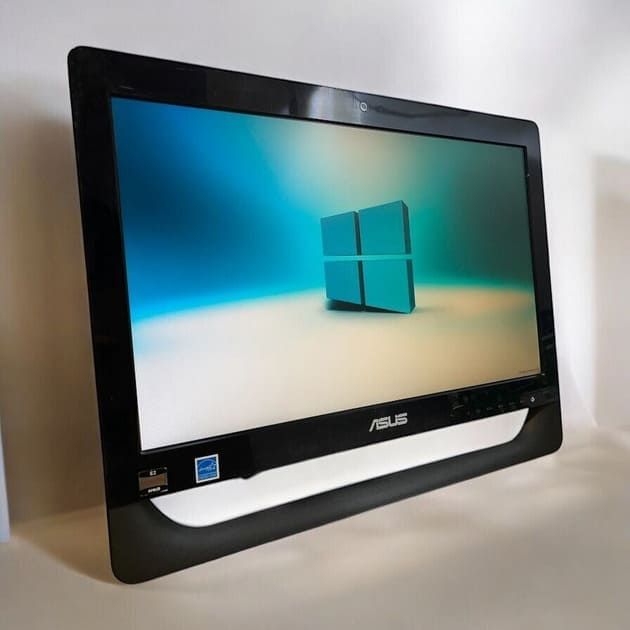Моноблок ASUS ET 2011AUKB